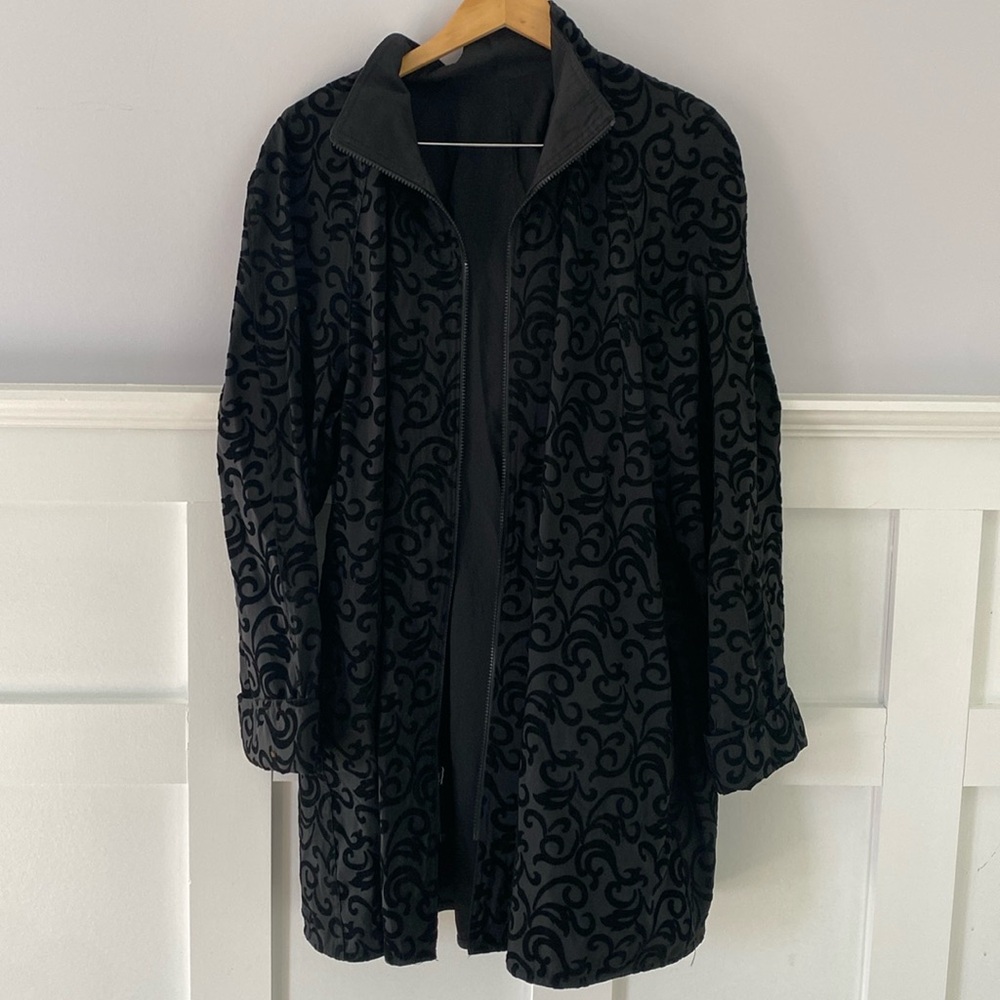 Sackable women’s coat